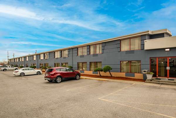 Exterior view - Suburban Studios Buffalo