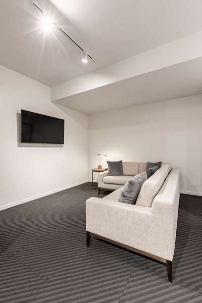  - Hotel Chauncey Iowa City