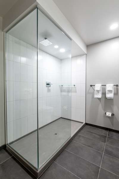  - Hotel Chauncey Iowa City