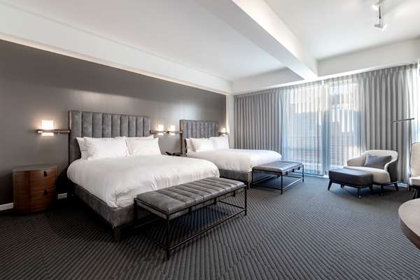  - Hotel Chauncey Iowa City