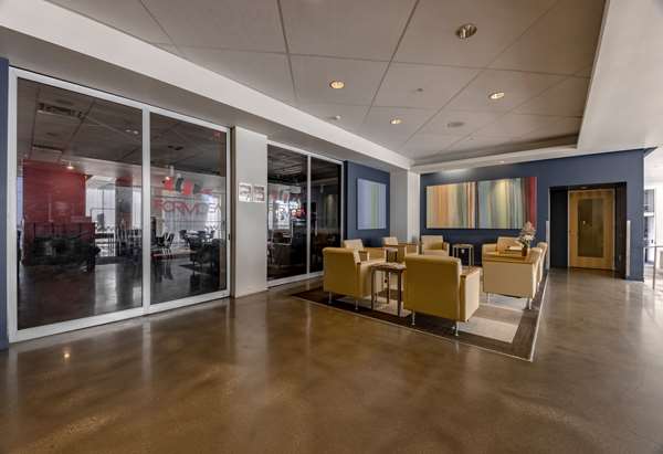  - hotelVetro Downtown Iowa City