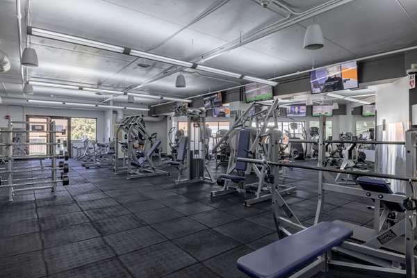Fitness/ Exercise Room - hotelVetro Downtown Iowa City