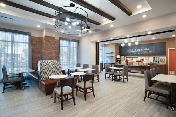 Amenities - Hampton Inn Greer