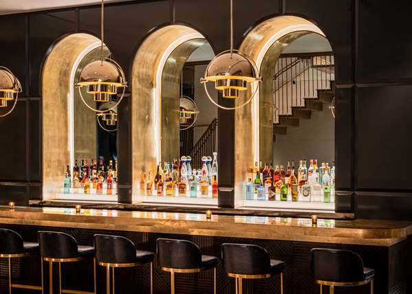 Bar - Motto Hotel by Hilton Chelsea New York