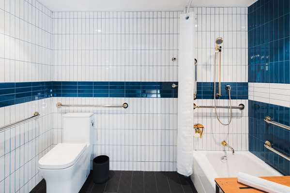  - Motto Hotel by Hilton Chelsea New York