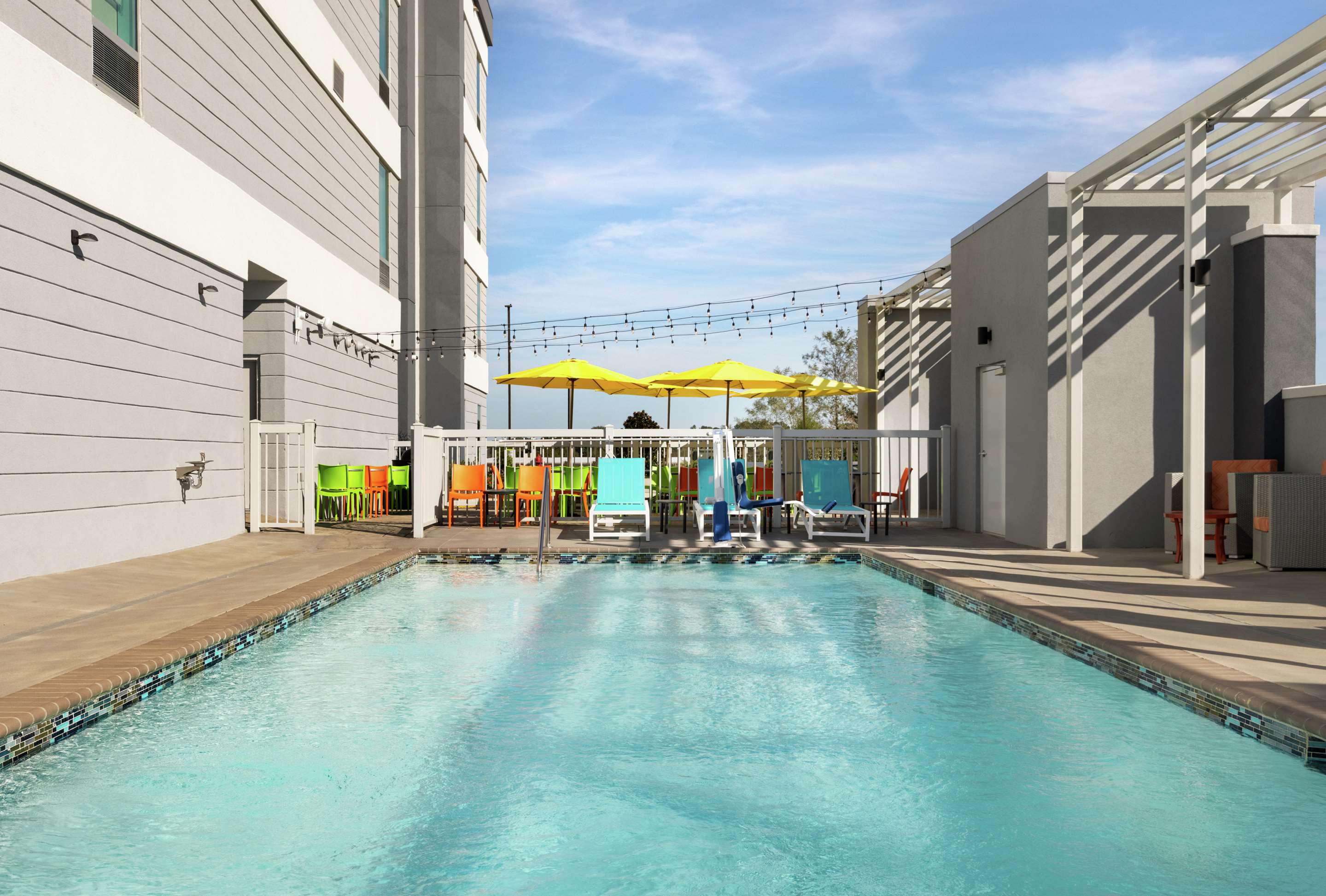 Pool | Home2 Suites by Hilton Vicksburg, MS