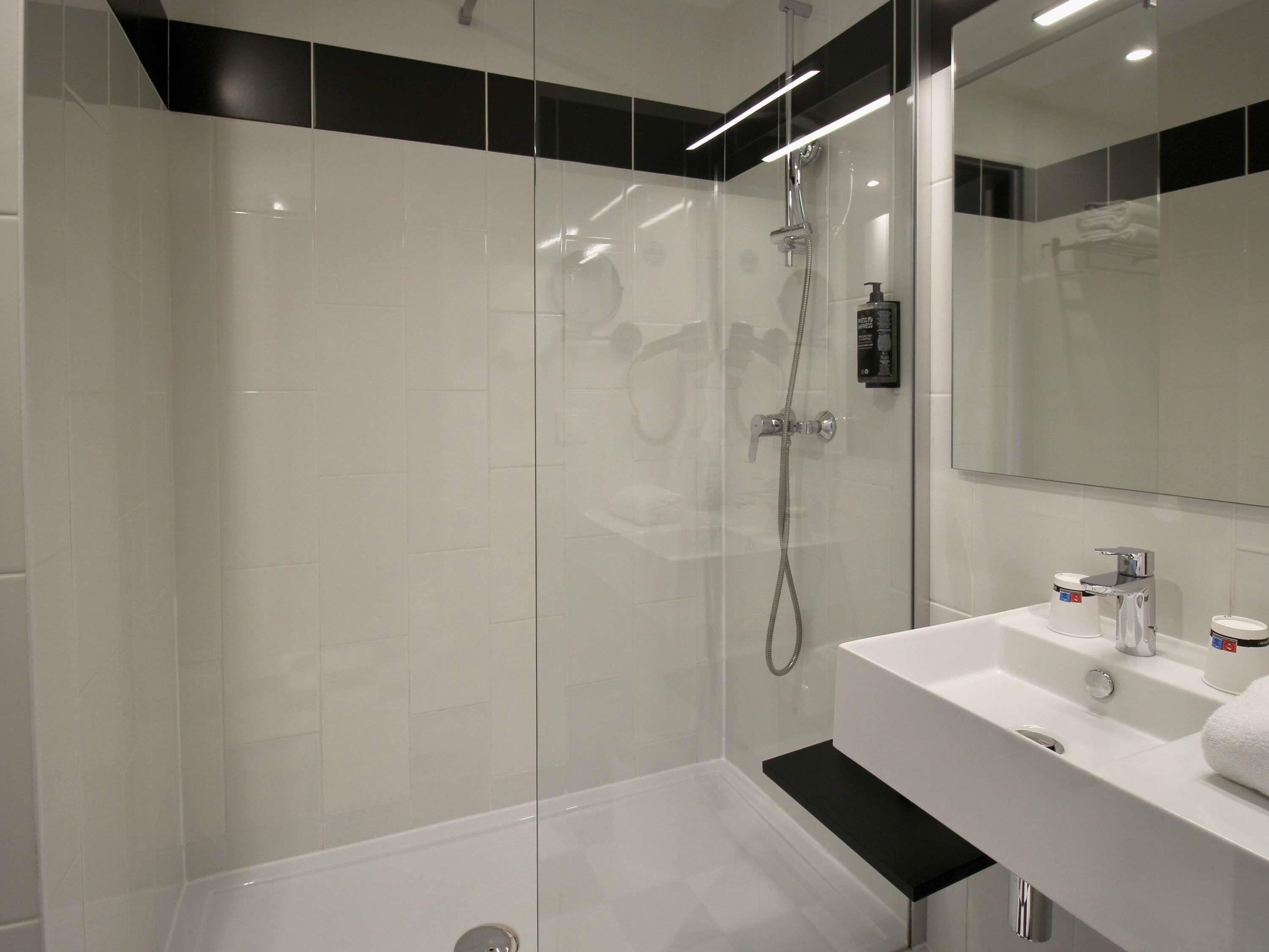 ibis styles Dijon Sud Domaine de Beauregard Room Type - Standard Room with 1 double bed