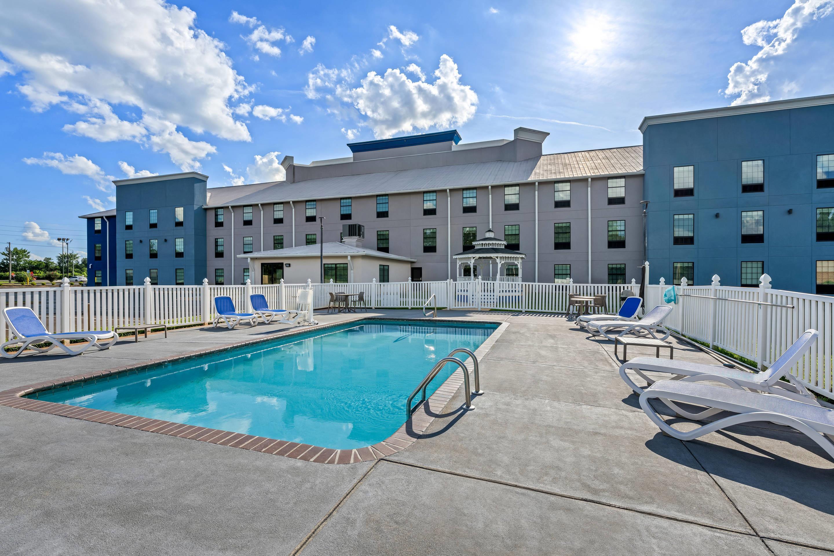 Outdoor pool