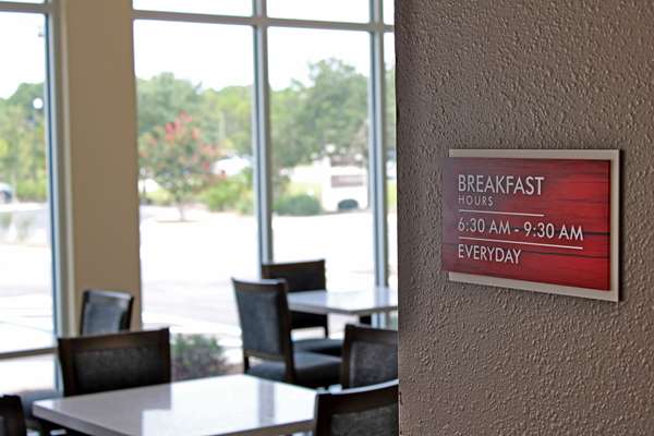 Amenities - Comfort Inn Miramar Beach