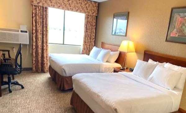  - Comfort Inn & Suites Morton - I-74, Exit 102