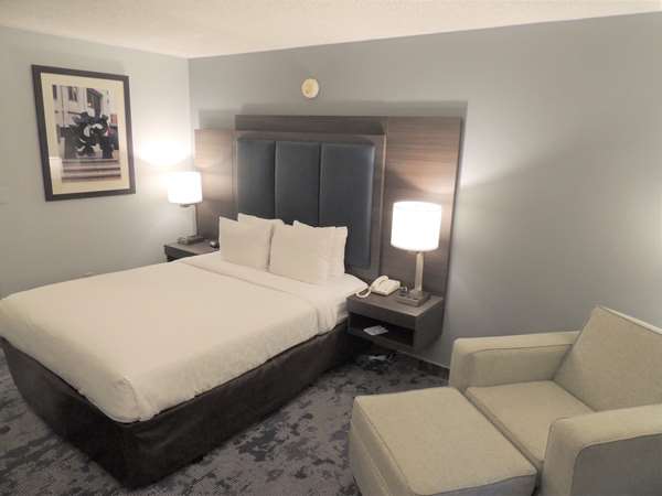  - SureStay Hotel by Best Western Seattle Airport SeaTac