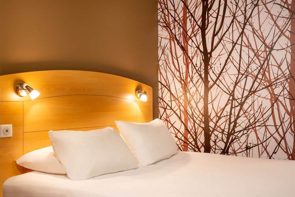 Sure Hotel by Best Western Plaisir-guestroom-Guest Room,On-Site.jpg