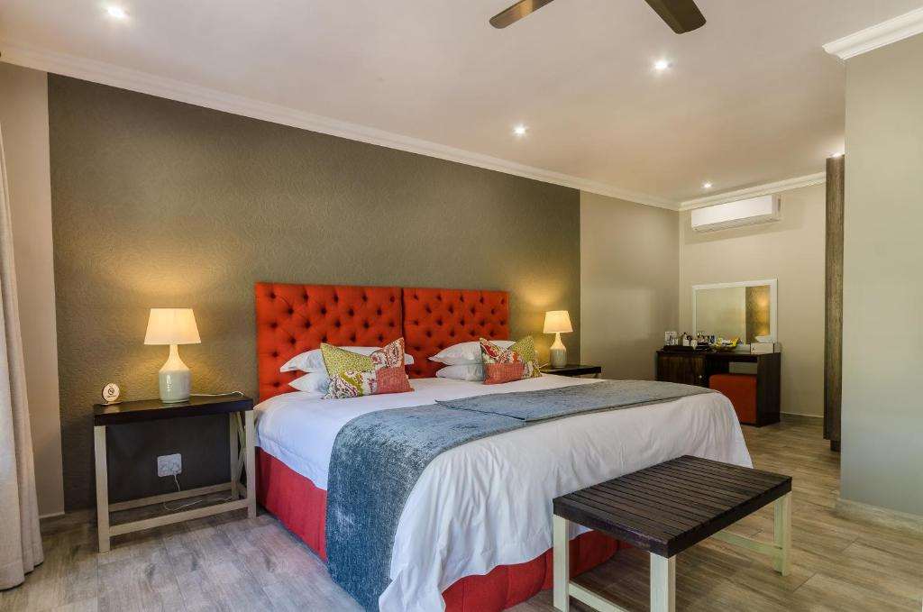 NUT GROVE MANOR BOUTIQUE HOTEL-guestroom-Guest Room,On-Site.jpg