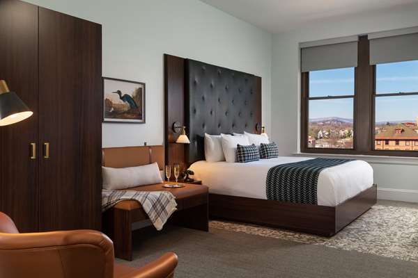  - Liberty Trust Hotel Downtown Roanoke