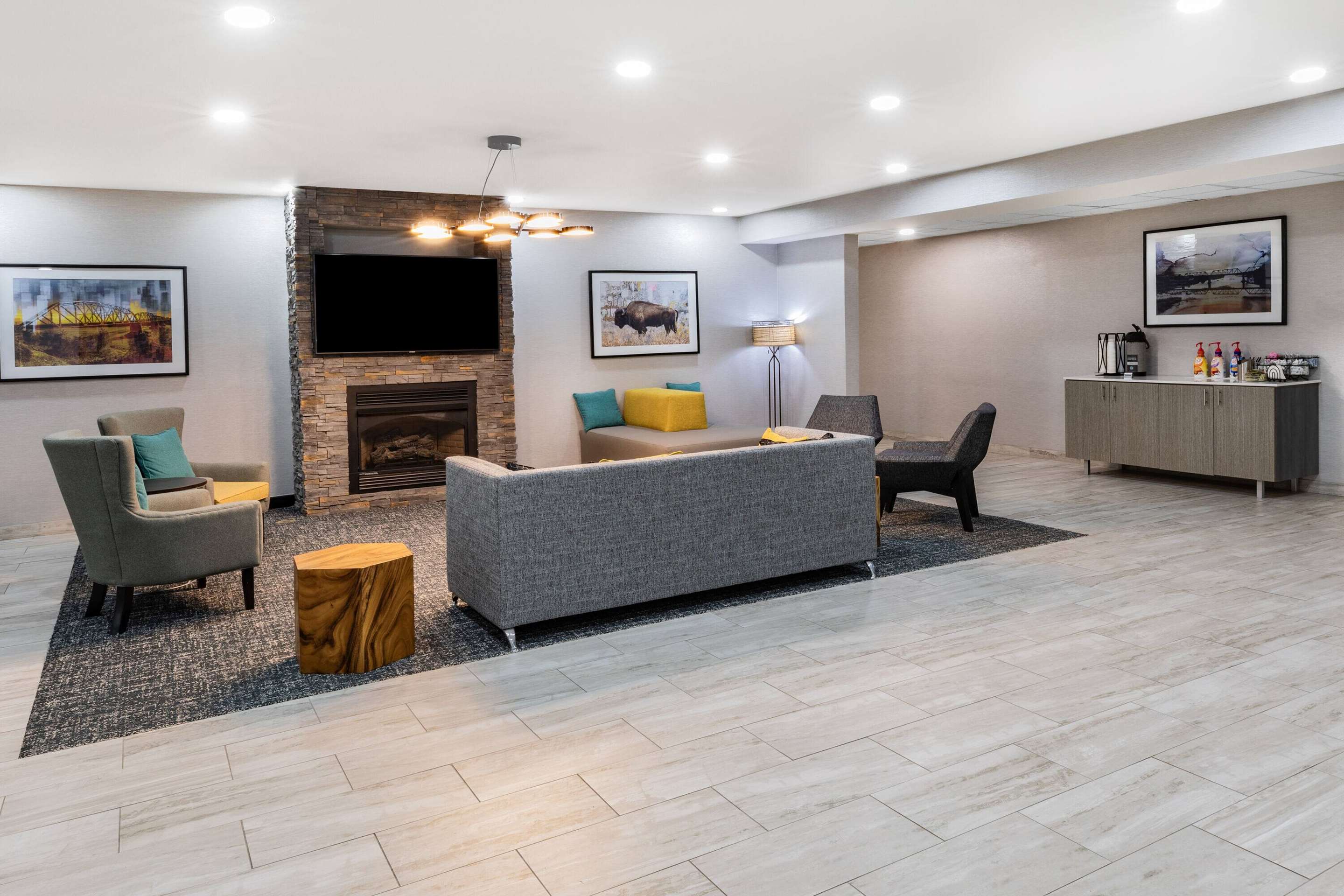 Lobby | Hawhorn Suites by Wyndham Ardmore