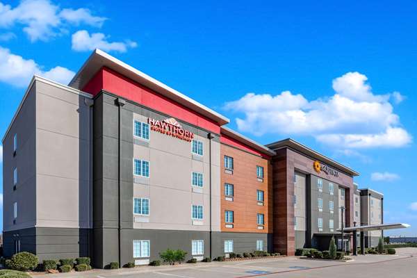 On-Site,Outdoor/Exterior,Exterior View of Building