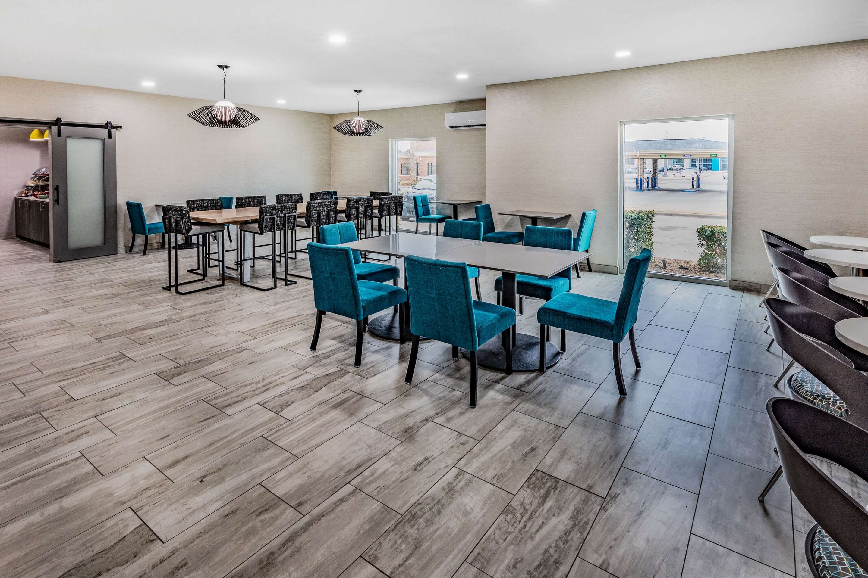 Breakfast Area | Hawhorn Suites by Wyndham Ardmore