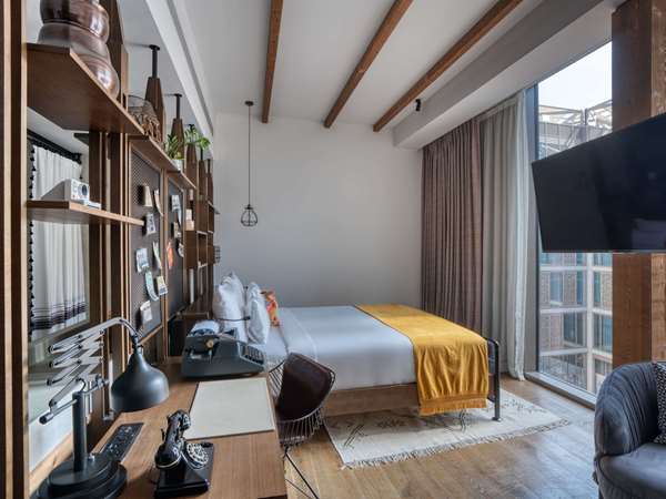 Medium Farmstay Suite