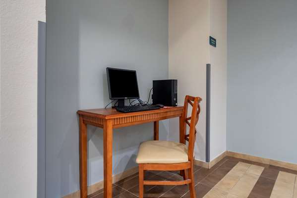 Conference Area - MainStay Suites Denham Springs