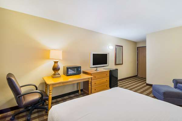  - Americas Best Value Inn Fargo - I-29, Exit 64
