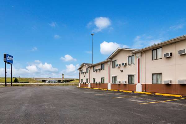Exterior view - Americas Best Value Inn Fargo - I-29, Exit 64