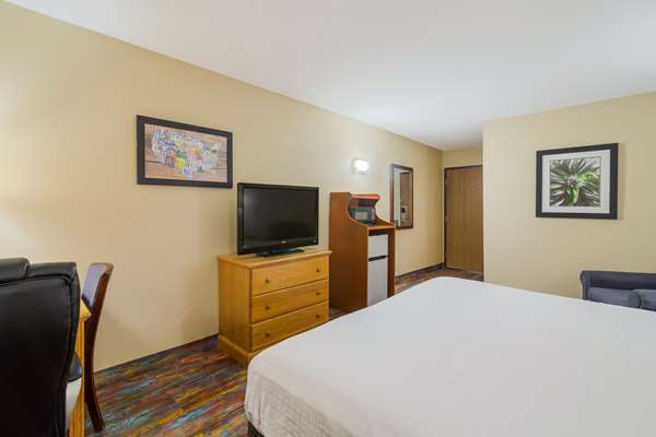  - Americas Best Value Inn Fargo - I-29, Exit 64