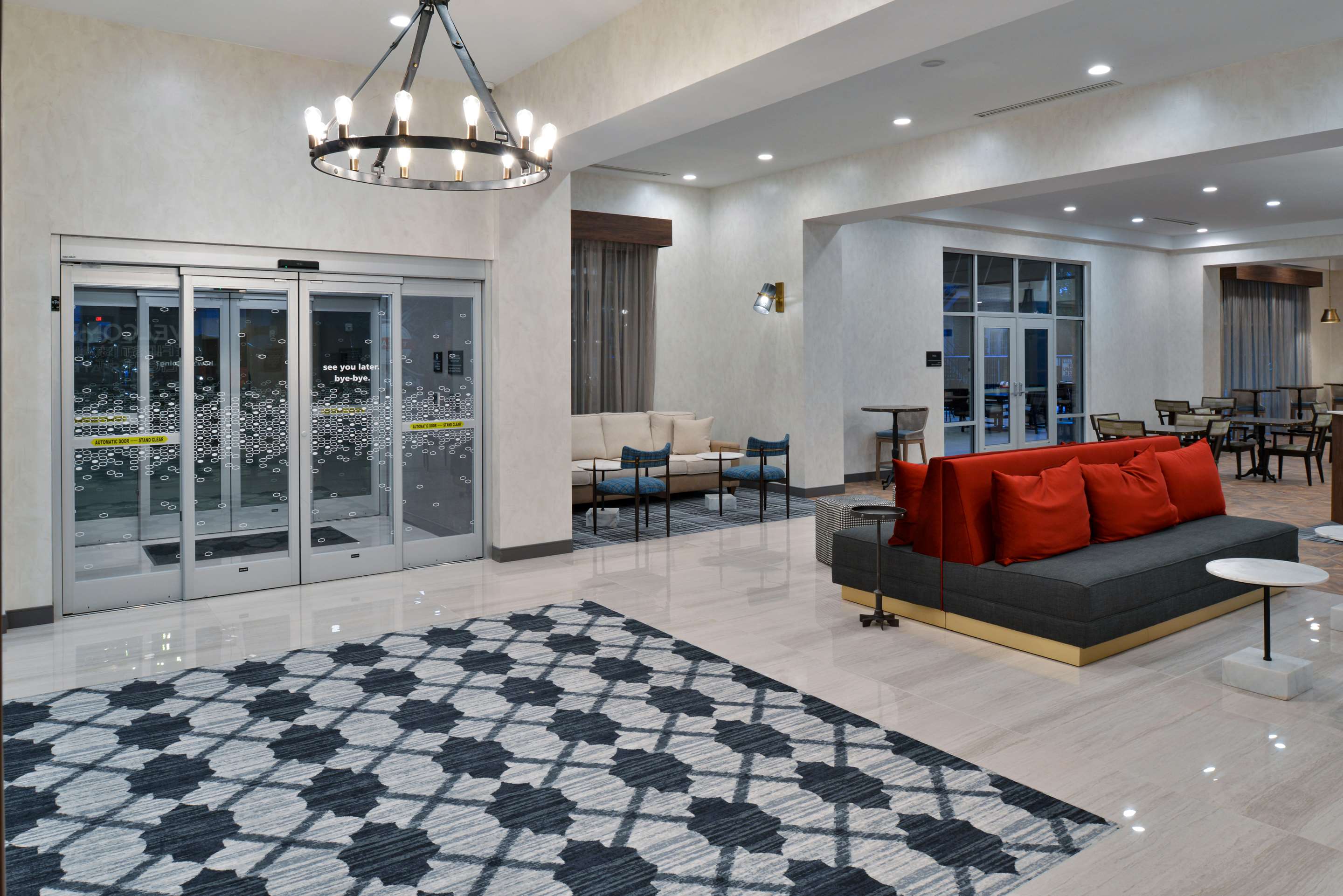 Lobby | Hampton Inn & Suites Greensboro Downtown, Nc