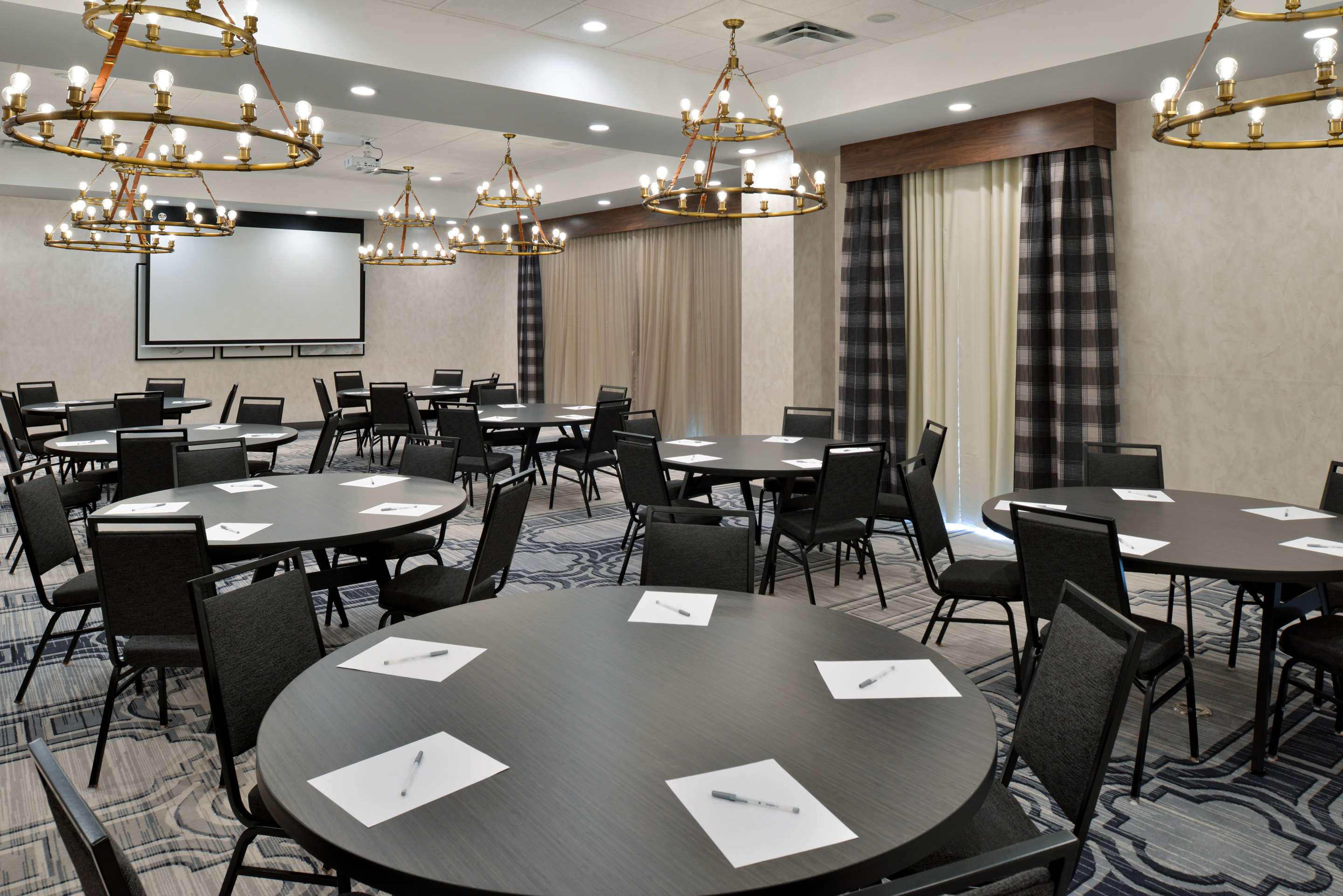 Meeting Room | Hampton Inn & Suites Greensboro Downtown, Nc