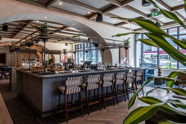 Restaurant - Westley Calgary Downtown Hotel