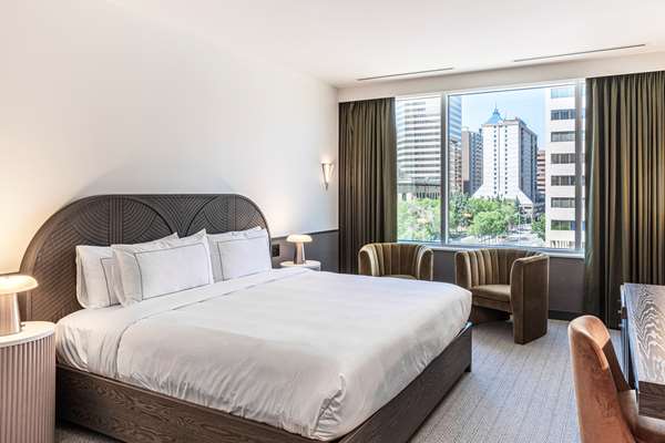  - Westley Calgary Downtown Hotel