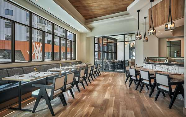 Bar - Pendry Hotel Park City