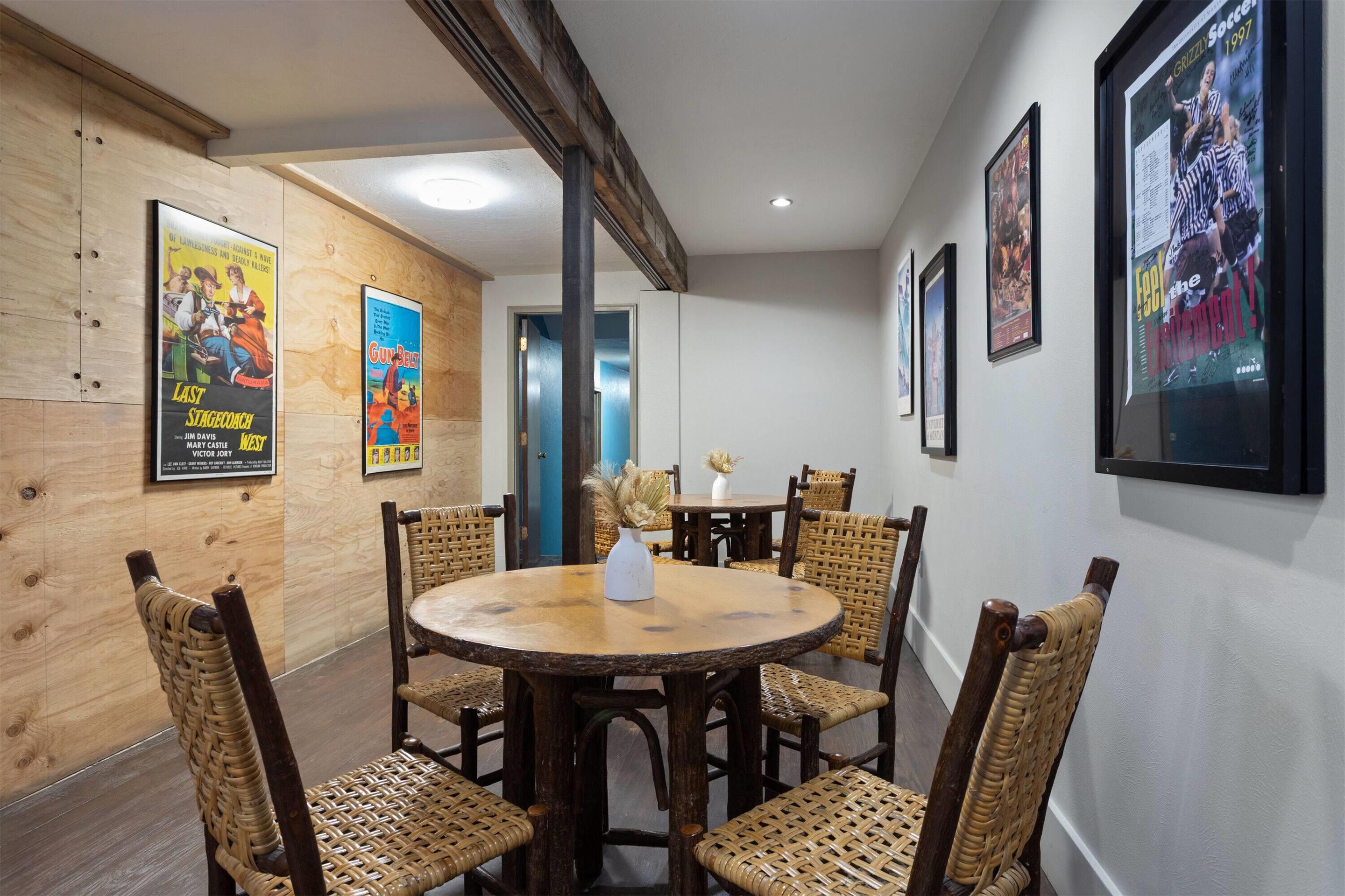 Lobby | Days Inn and Suites by Wyndham Downtown Missoula-University