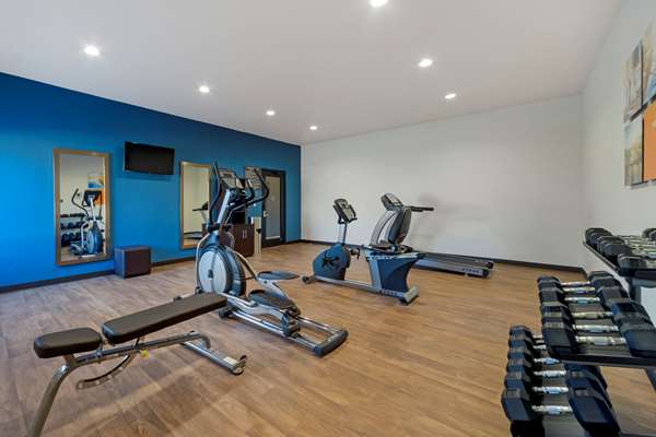 Fitness/ Exercise Room - Comfort Inn & Suites Harrah