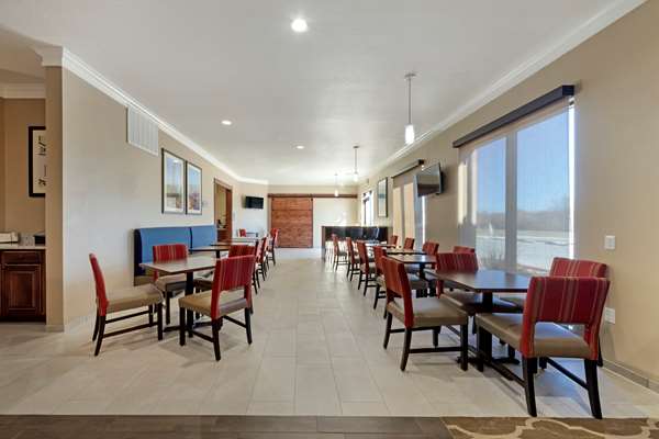 Amenities - Comfort Inn & Suites Harrah