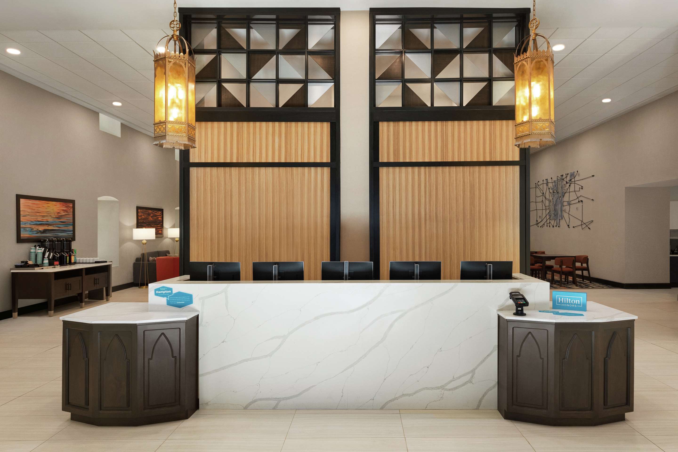 Reception | Hampton Inn Indianapolis Downtown IUPUI