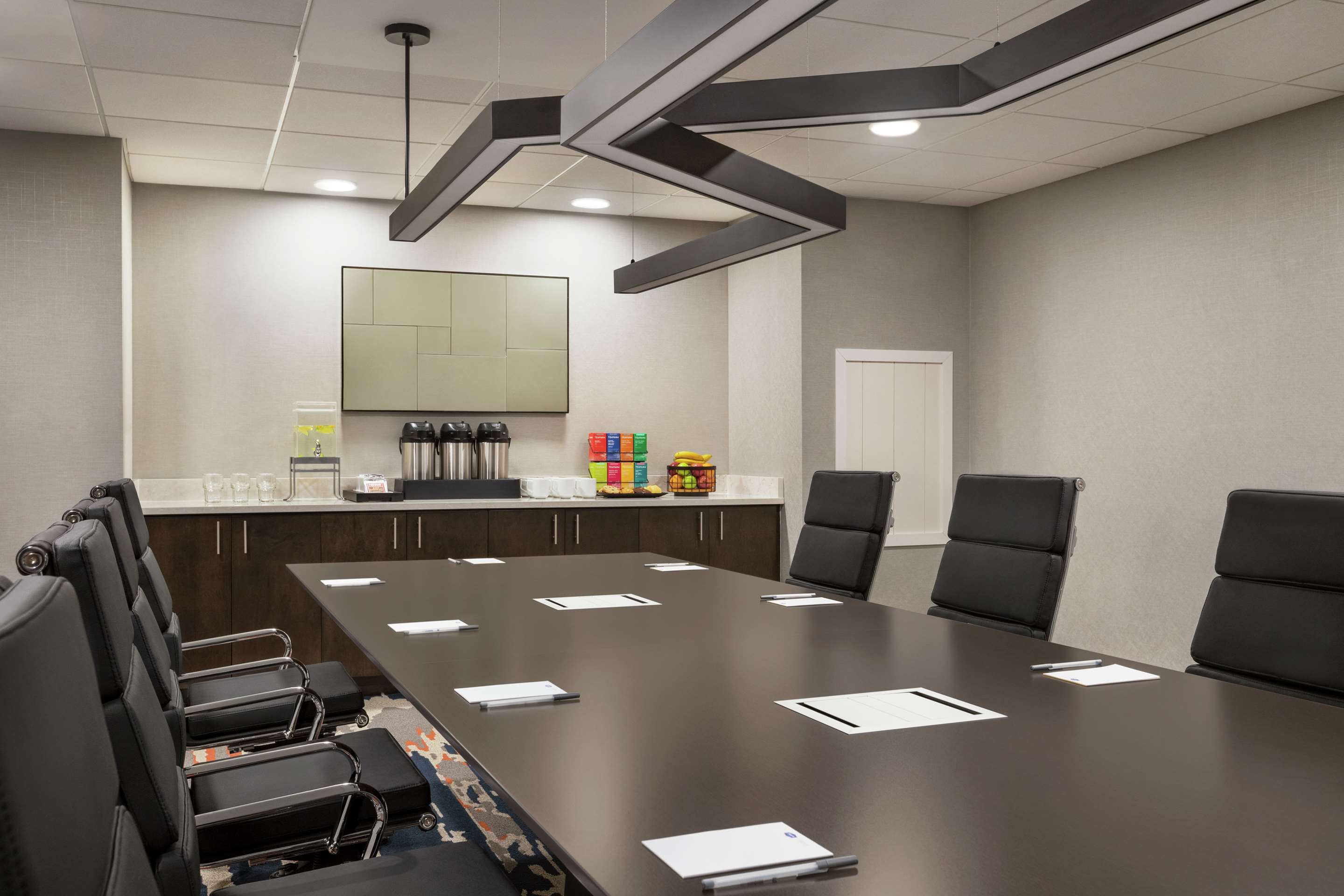 Meeting Room | Hampton Inn Indianapolis Downtown IUPUI