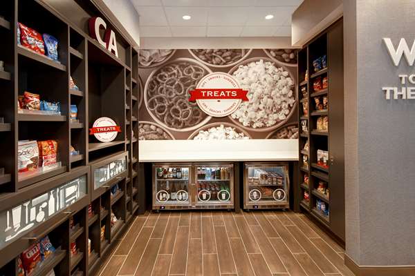 Restaurant - Hampton Inn & Suites Silicon Valley Sunnyvale