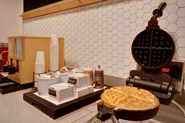 Amenities - Hampton Inn & Suites Silicon Valley Sunnyvale