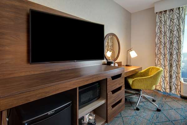  - Hampton Inn & Suites Silicon Valley Sunnyvale