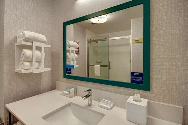  - Hampton Inn & Suites Silicon Valley Sunnyvale