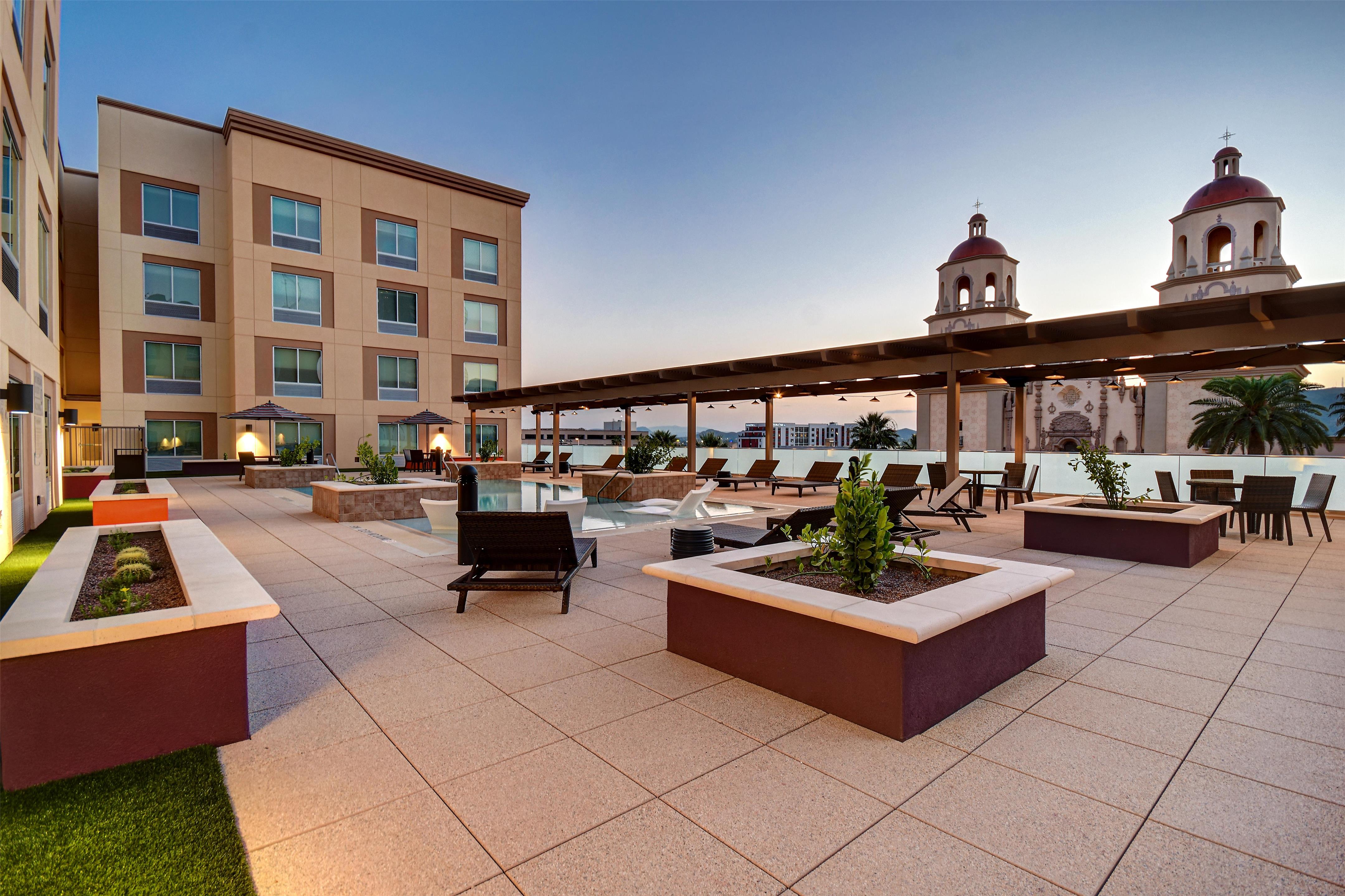 Exterior | Home2 Suites BY Hilton Tucson Downtown