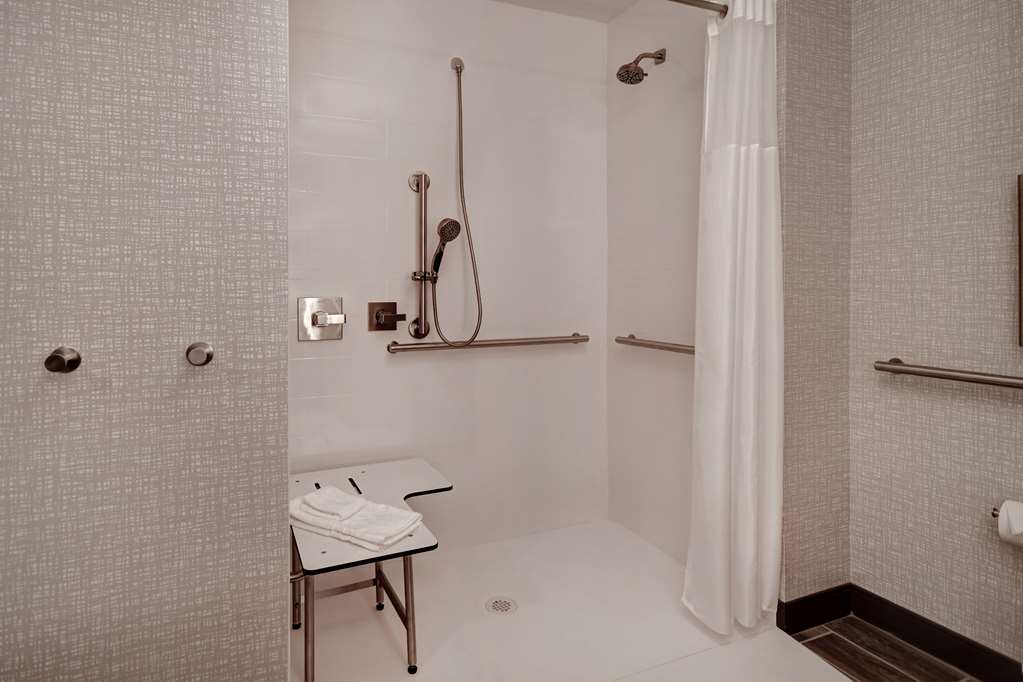 Hampton Inn Tucson Downtown, AZ - Tap to explore photos