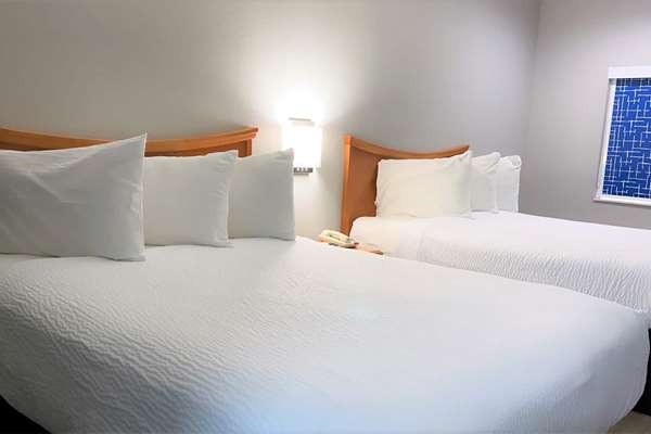  - Days Inn Bicentennial Road North Little Rock - I-40, Exit 142