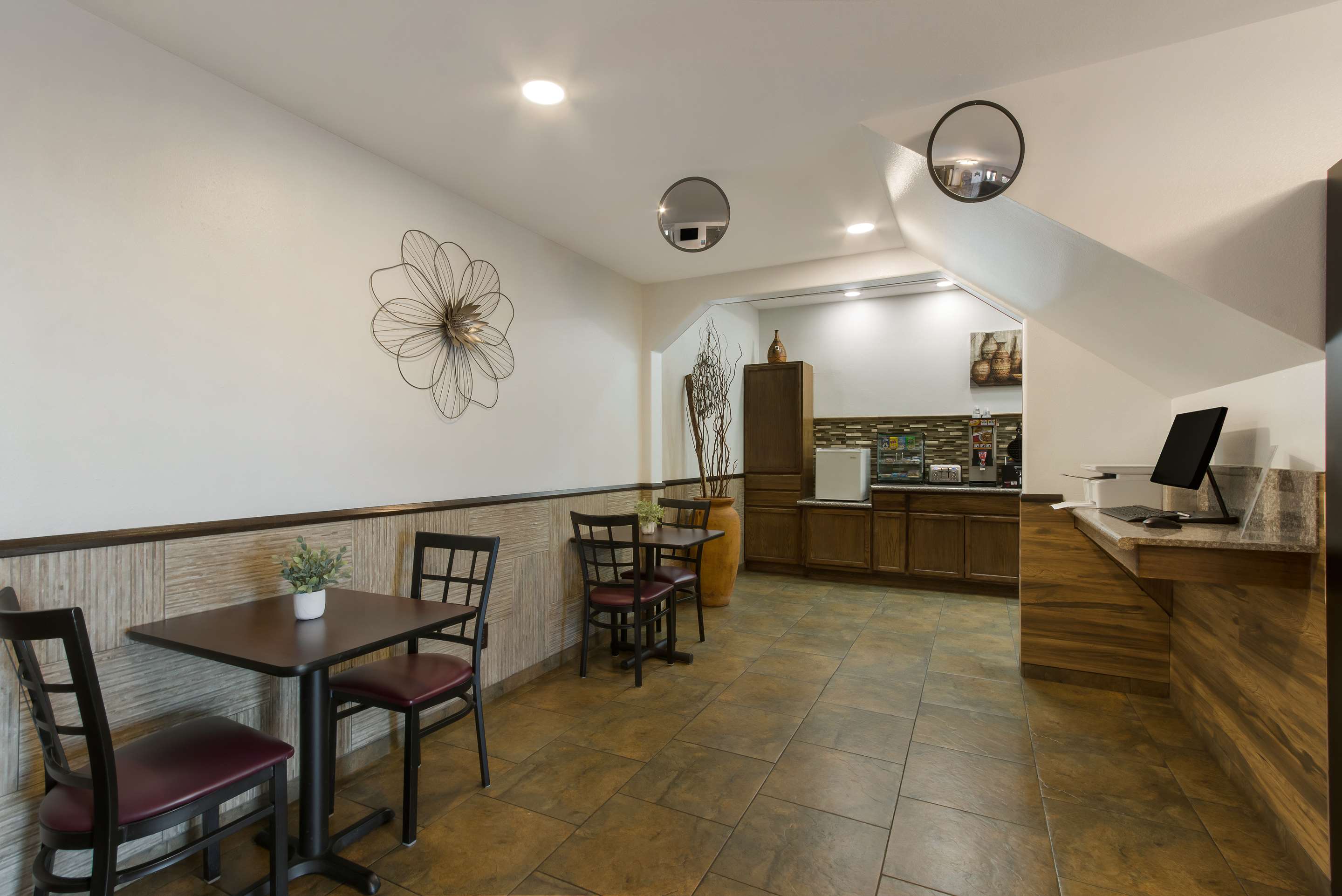 BW CampVerde VA BreakfastArea | The Copper Hotel, Surestay Collection By Best Western