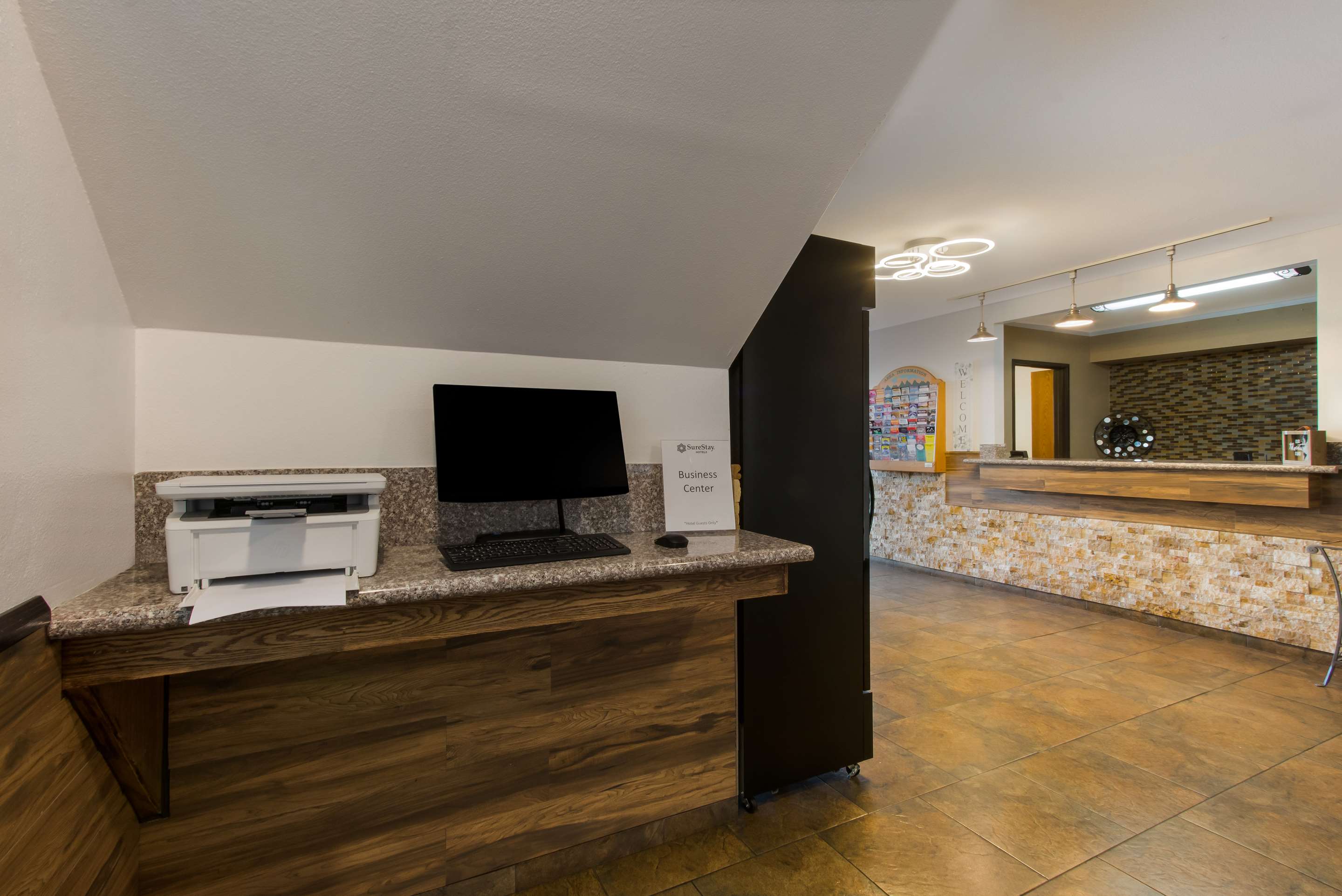 BW CampVerde VA BusinessCenter | The Copper Hotel, Surestay Collection By Best Western