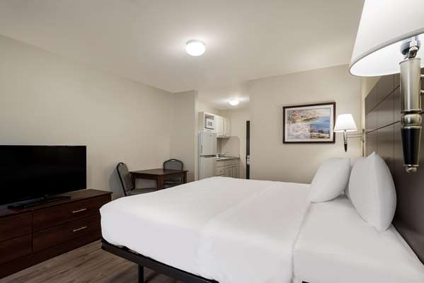  - Suburban Studios Northwest Arvada