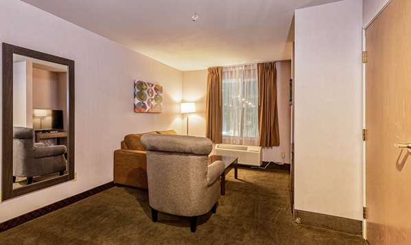  - SureStay Plus Hotel by Best Western SeaTac