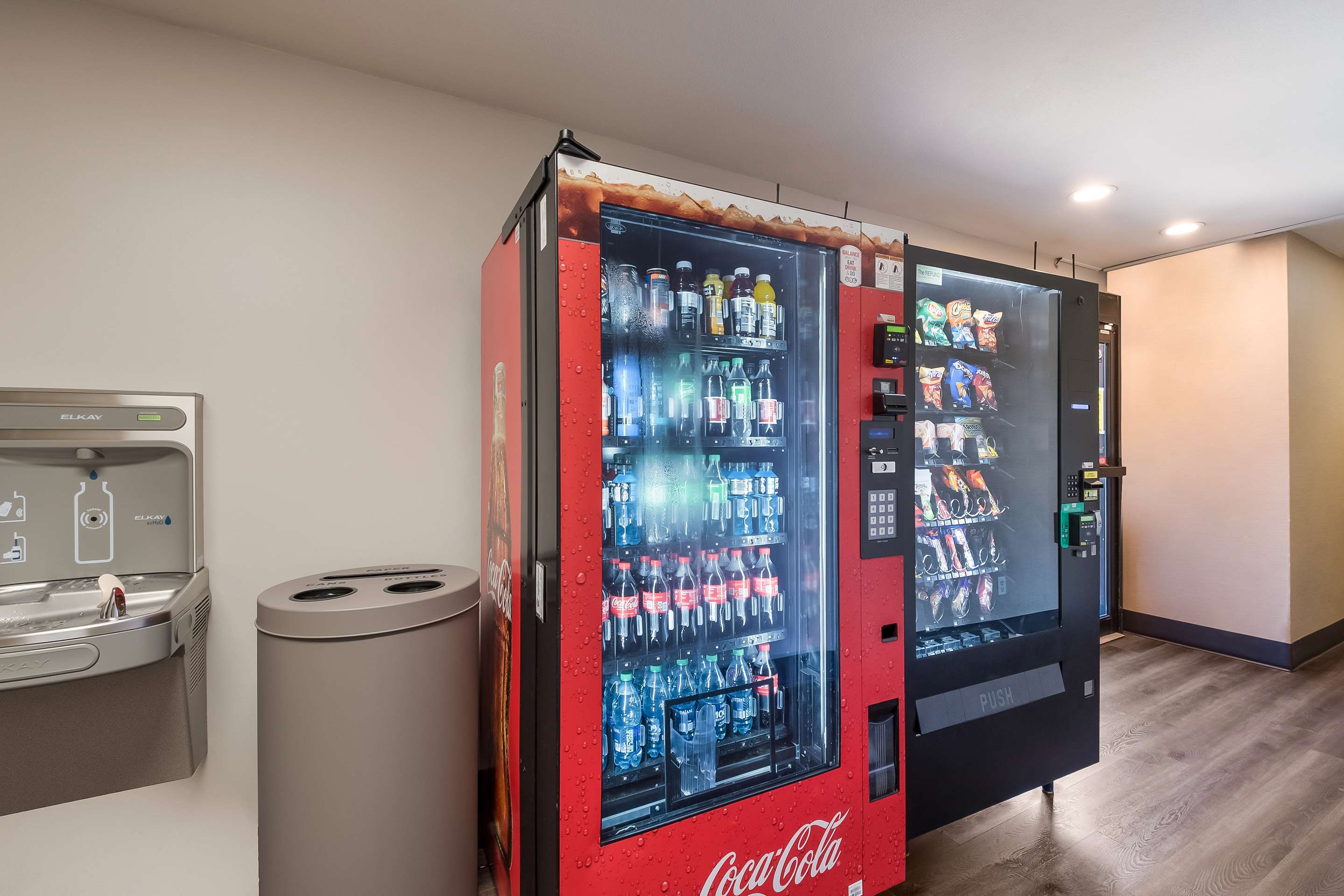 Vending | Surestay Plus Hotel By Best Western Seatac Airport