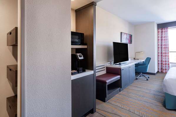  - Hilton Garden Inn Pomona