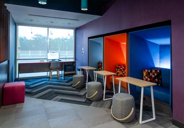 Conference Area - Tru by Hilton Hotel Niceville